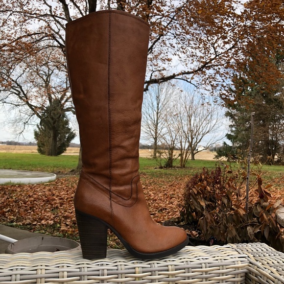 Steve Madden Cognac Carrter Boots 85 